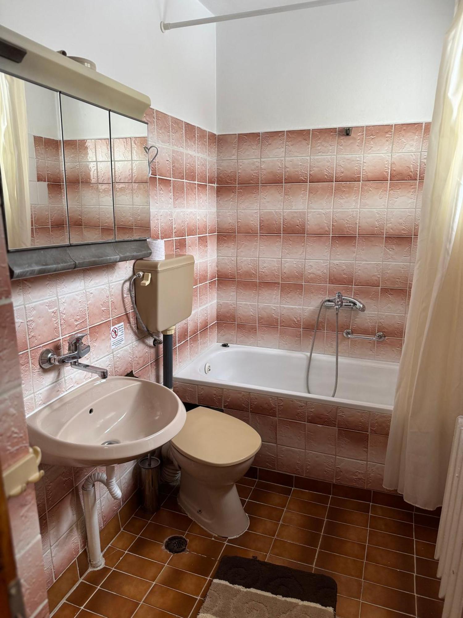Mama Emiliya Guest House Beli Iskar Exteriér fotografie